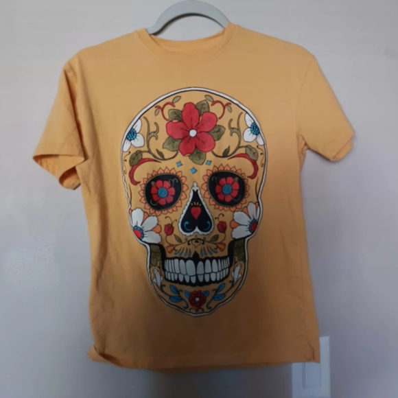 Yellow Sugar Skull Graphic Tee - Picture 6 of 10